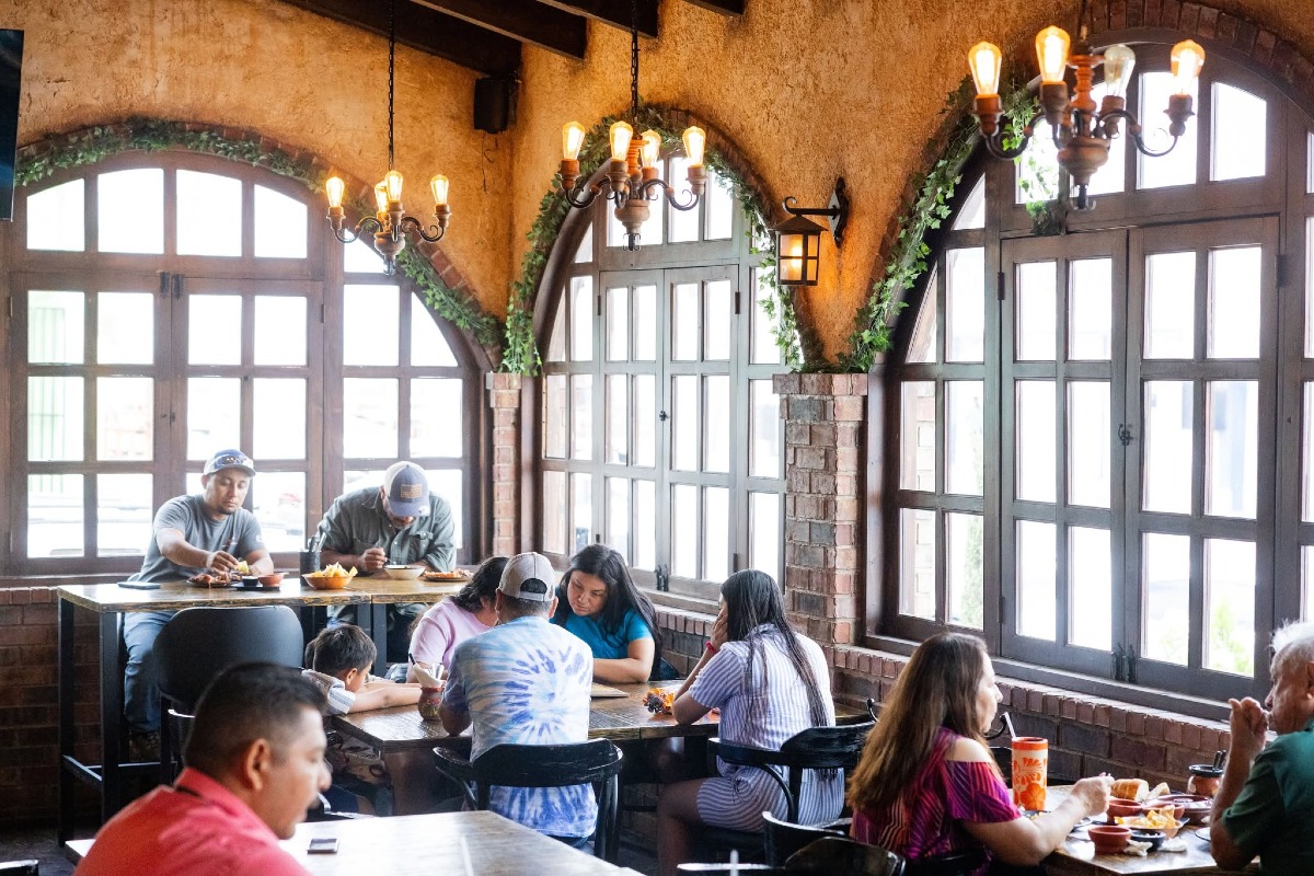 Mexico Lindo Restaurant & Bar